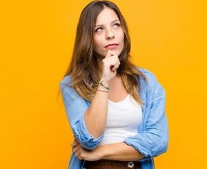 Was ist der Unterschied zwischen Intension und Intention?